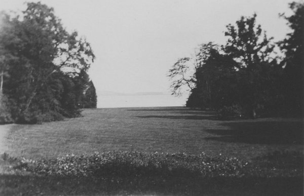 Schlosspark von Schloss Kummerow 1934.